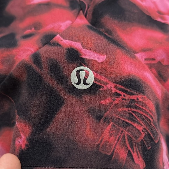 Lululemon Nulu Front-Darting Yoga Bra - Picture 5 of 8